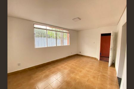 Casa à venda com 2 quartos, 134m² em Vila Alzira, Santo André