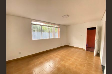 Casa à venda com 2 quartos, 134m² em Vila Alzira, Santo André
