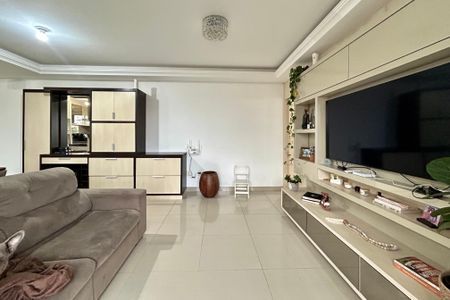 Sala de apartamento para alugar com 3 quartos, 100m² em Estreito, Florianópolis