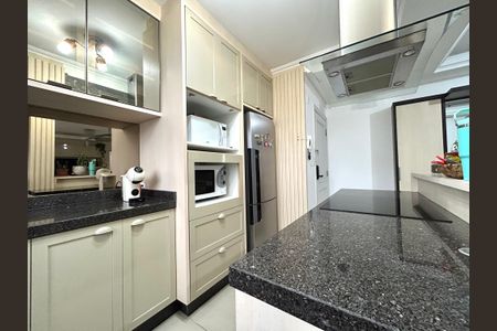 Apartamento para alugar com 100m², 3 quartos e 1 vagaCozinha 
