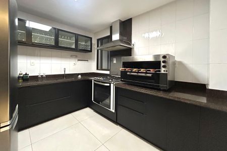 Apartamento para alugar com 100m², 3 quartos e 1 vagaÁrea comum - Salão de festas