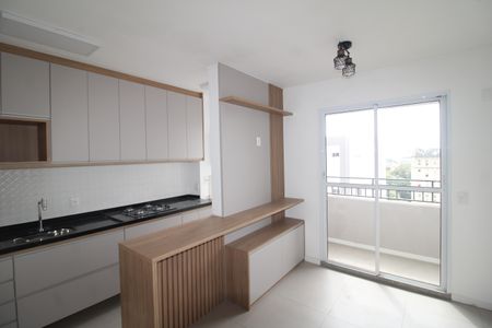 Apartamento à venda com 38m², 2 quartos e sem vagaSala / Cozinha