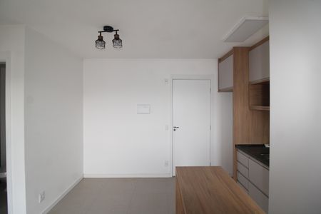 Apartamento à venda com 38m², 2 quartos e sem vagaSala / Cozinha