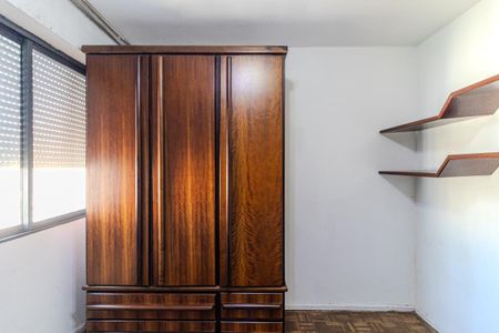 Quarto 1 de apartamento para alugar com 2 quartos, 87m² em Vila Buarque, São Paulo