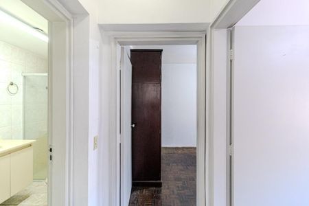 Corredor de apartamento para alugar com 2 quartos, 87m² em Vila Buarque, São Paulo