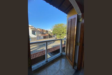 Casa à venda com 3 quartos, 177m² em Jardim Santa Clara, Guarulhos