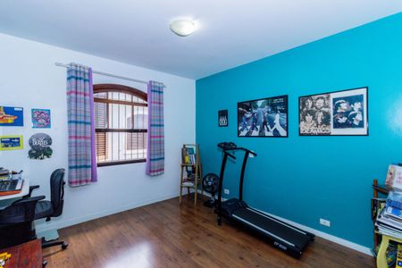 Casa à venda com 173m², 3 quartos e 2 vagas Casa à venda com 173m², 3 quartos e 2 vagasQuarto 2
