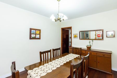 Casa à venda com 173m², 3 quartos e 2 vagas