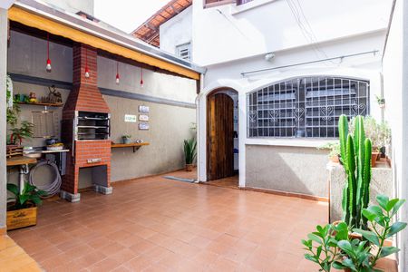 Casa à venda com 173m², 3 quartos e 2 vagas Casa à venda com 173m², 3 quartos e 2 vagasQuintal dos Fundos