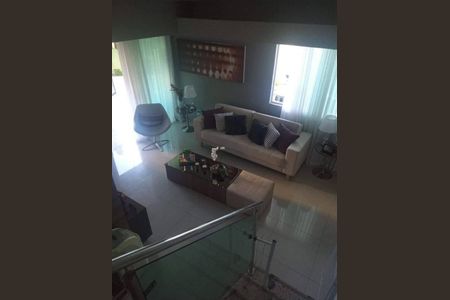 Casa à venda com 3 quartos, 133m² em Planalto, Belo Horizonte