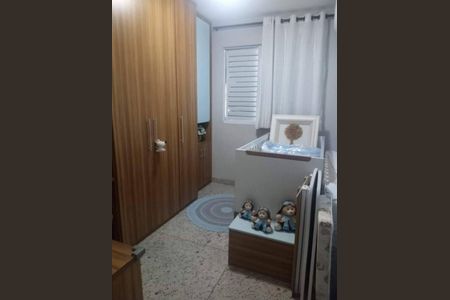 Casa à venda com 3 quartos, 133m² em Planalto, Belo Horizonte