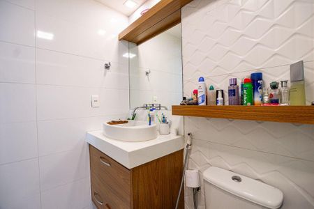 Apartamento à venda com 72m², 2 quartos e 1 vaga