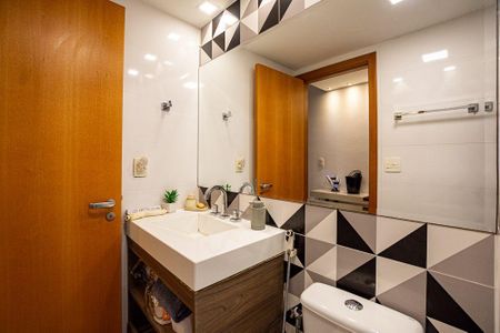 Apartamento à venda com 72m², 2 quartos e 1 vaga