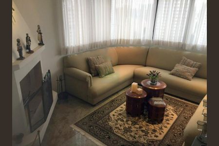 Apartamento à venda com 4 quartos, 200m² em Moema, São Paulo
