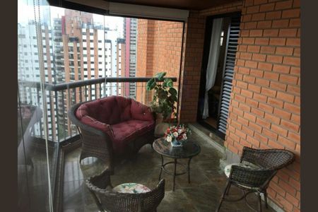 Apartamento à venda com 200m², 4 quartos e 4 vagas