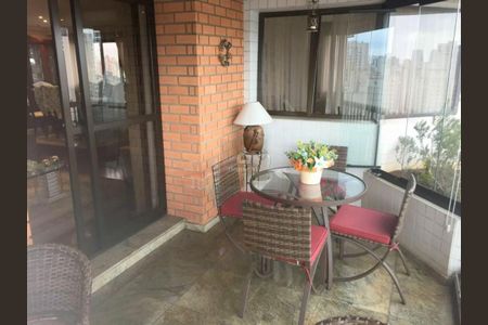 Apartamento à venda com 200m², 4 quartos e 4 vagas