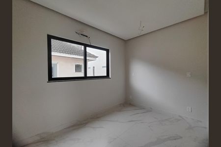 Casa de condomínio à venda com 200m², 4 quartos e 1 vagaSuíte 3