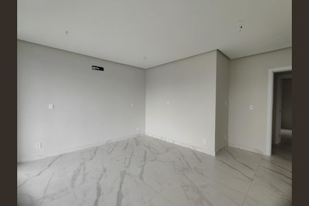 Casa de condomínio à venda com 200m², 4 quartos e 1 vagaSuíte 2