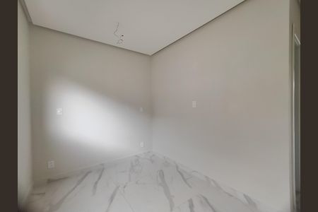 Casa de condomínio à venda com 200m², 4 quartos e 1 vagaSuíte 3