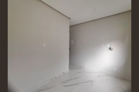 Casa de condomínio à venda com 200m², 4 quartos e 1 vagaSuíte 3