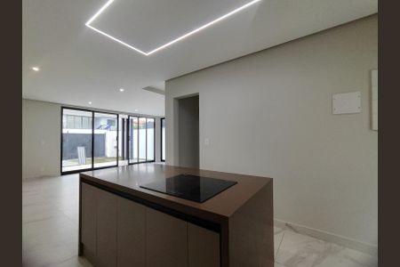 Casa de condomínio à venda com 200m², 4 quartos e 1 vagaCozinha