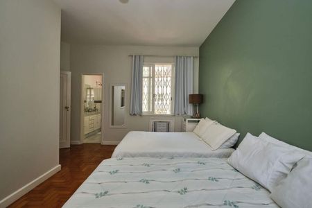 Casa à venda com 4 quartos, 221m² em Urca, Rio de Janeiro