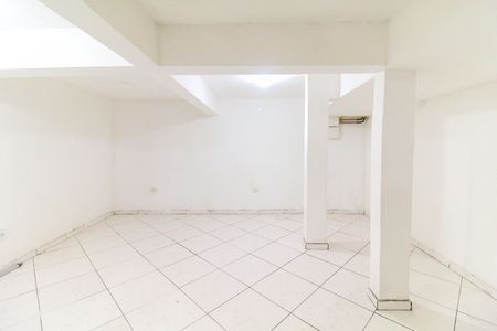 Sala/Quarto de casa para alugar com 1 quarto, 50m² em Vila Santa Teresinha, São Paulo