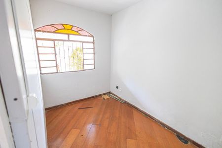 Quarto 1 de casa para alugar com 8 quartos, 220m² em Vila Jardim Leblon, Belo Horizonte