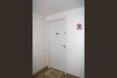 Apartamento à venda com 51m², 2 quartos e 1 vaga Apartamento à venda com 51m², 2 quartos e 1 vagaHall de entrada