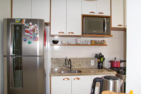 Apartamento à venda com 51m², 2 quartos e 1 vaga Apartamento à venda com 51m², 2 quartos e 1 vagacozinha americana