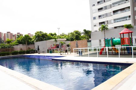 Apartamento à venda com 51m², 2 quartos e 1 vaga Apartamento à venda com 51m², 2 quartos e 1 vagaÁrea comum - Piscina