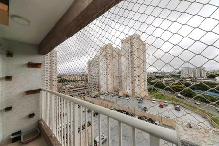 Apartamento à venda com 2 quartos, 41m² em Sítio da Figueira, São Paulo