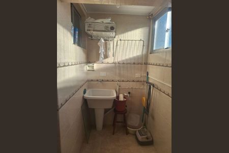 Área de serviço de apartamento para alugar com 3 quartos, 85m² em Sarandi, Porto Alegre