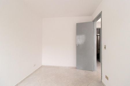 Quarto 1 de casa para alugar com 2 quartos, 43m² em Boqueirão, Curitiba