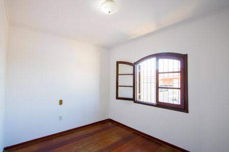 Casa para alugar com 284m², 3 quartos e 7 vagasQuarto 3
