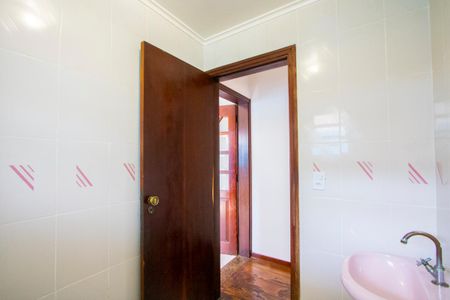 Casa para alugar com 284m², 3 quartos e 7 vagasLavabo