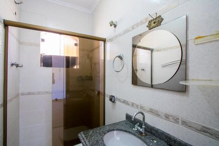 Casa para alugar com 284m², 3 quartos e 7 vagasBanheiro do quarto 1