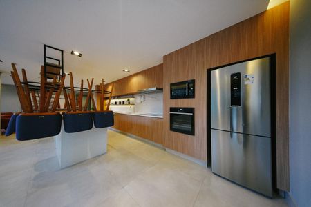 Apartamento para alugar com 29m², 1 quarto e sem vagaÁrea comum - Salão de festas