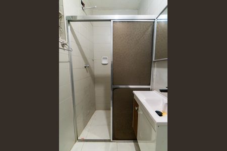 Banheiro de casa para alugar com 1 quarto, 55m² em Vila Campestre, São Paulo