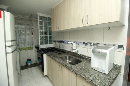 Apartamento à venda com 55m², 2 quartos e 1 vagaCozinha