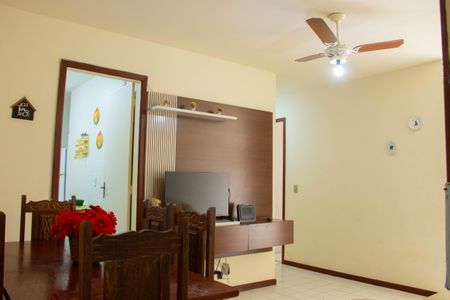 Sala de apartamento para alugar com 3 quartos, 98m² em Parque Riviera, Cabo Frio