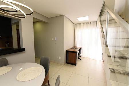 Apartamento para alugar com 110m², 2 quartos e 1 vagaSala