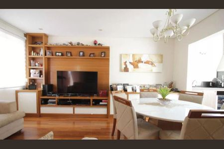Casa à venda com 3 quartos, 150m² em Jardim Monte Kemel, São Paulo