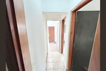 Casa de condomínio para alugar com 40m², 2 quartos e 1 vagaCorredor