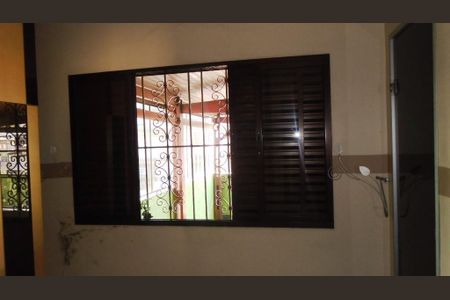 Casa à venda com 3 quartos, 145m² em Parque Novo Mundo, São Paulo