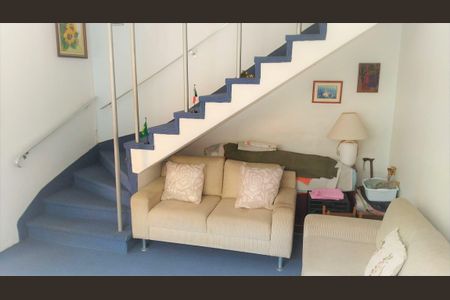 Casa à venda com 264m², 4 quartos e 4 vagas