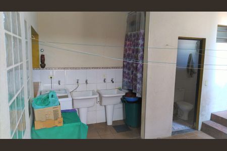 Casa à venda com 264m², 4 quartos e 4 vagas
