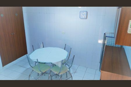 Casa à venda com 264m², 4 quartos e 4 vagas