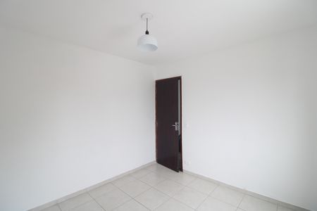 Apartamento à venda com 66m², 2 quartos e 2 vagasQuarto 2
