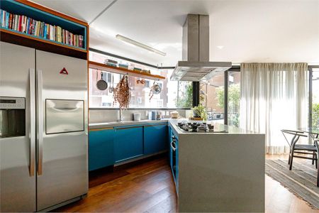 Apartamento à venda com 3 quartos, 222m² em Vila Madalena, São Paulo